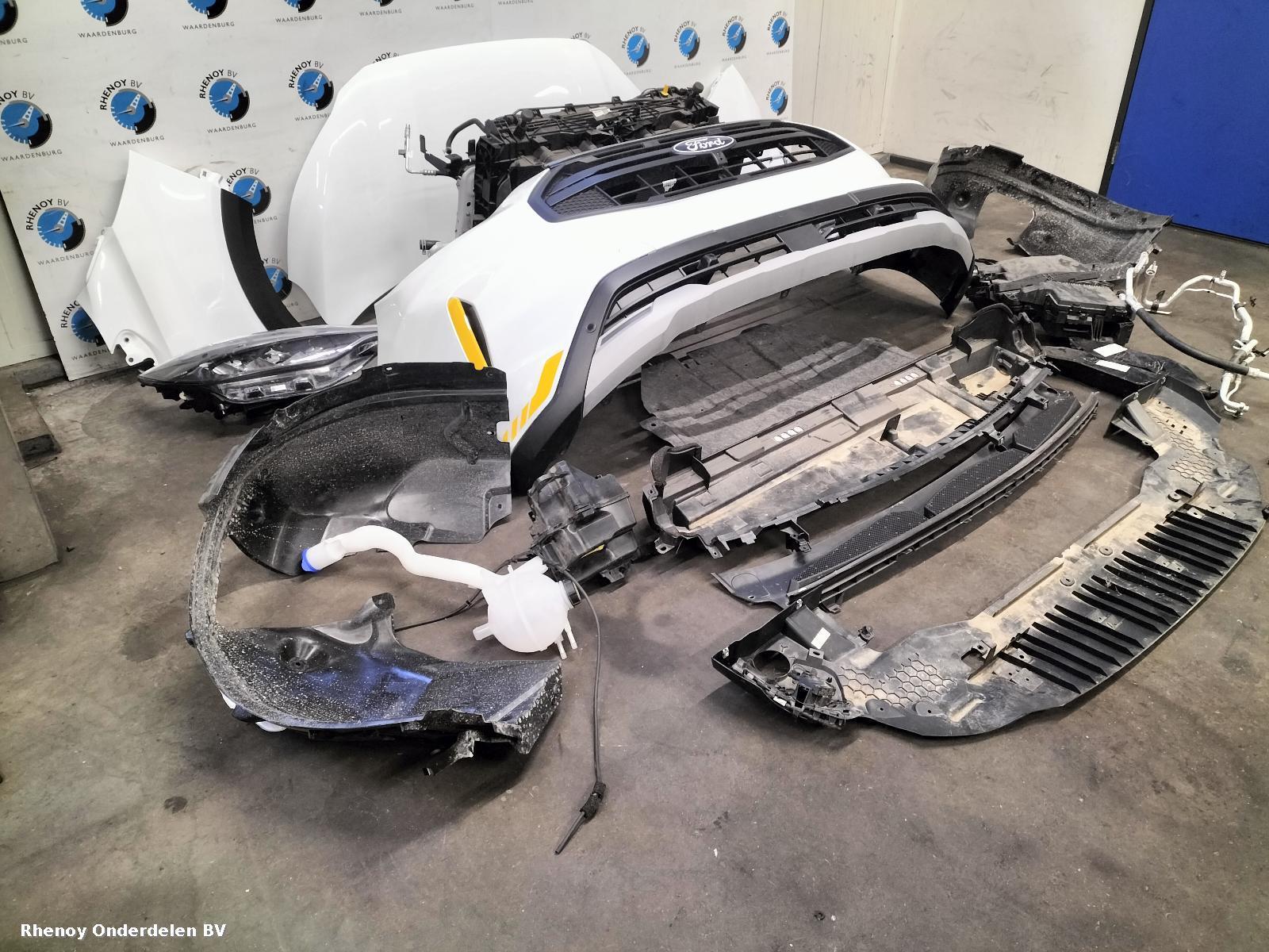 View Auto part VOORKOP COMPLEET FORD TRANSIT CUSTOM 2024