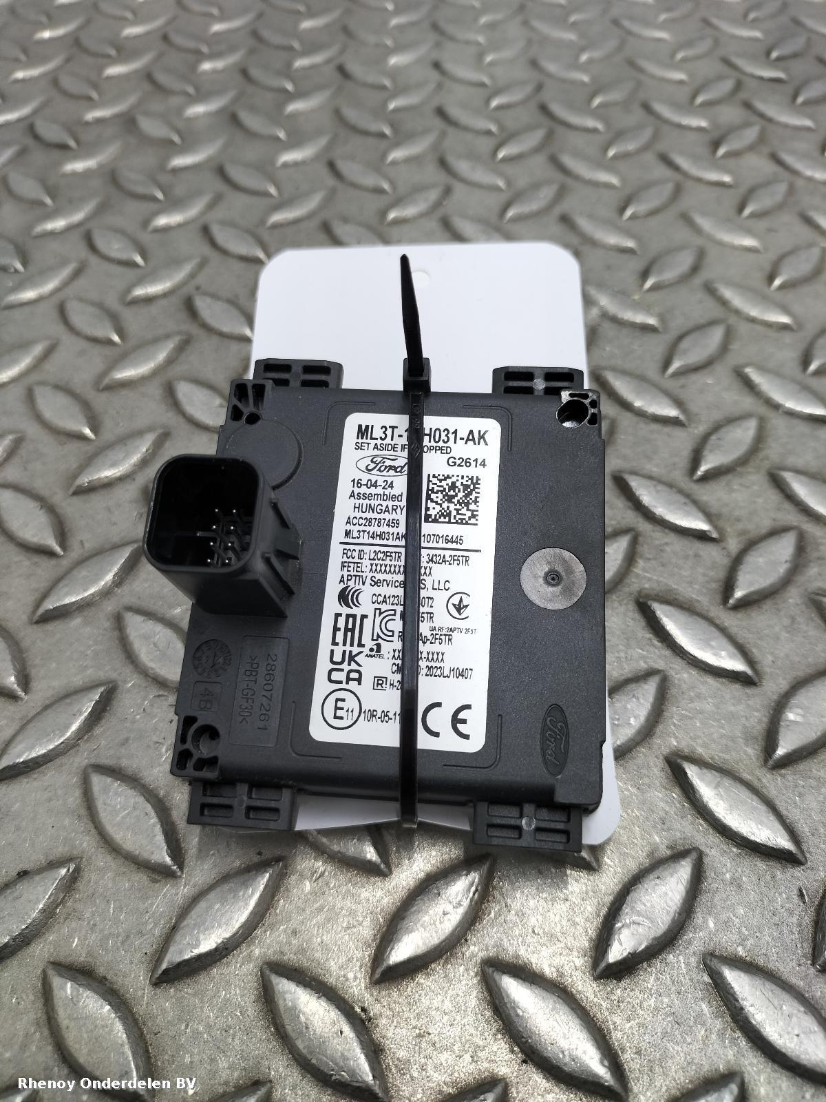 Bekijk Auto-onderdeel SENSOR RADAR FORD TRANSIT CUSTOM 2024