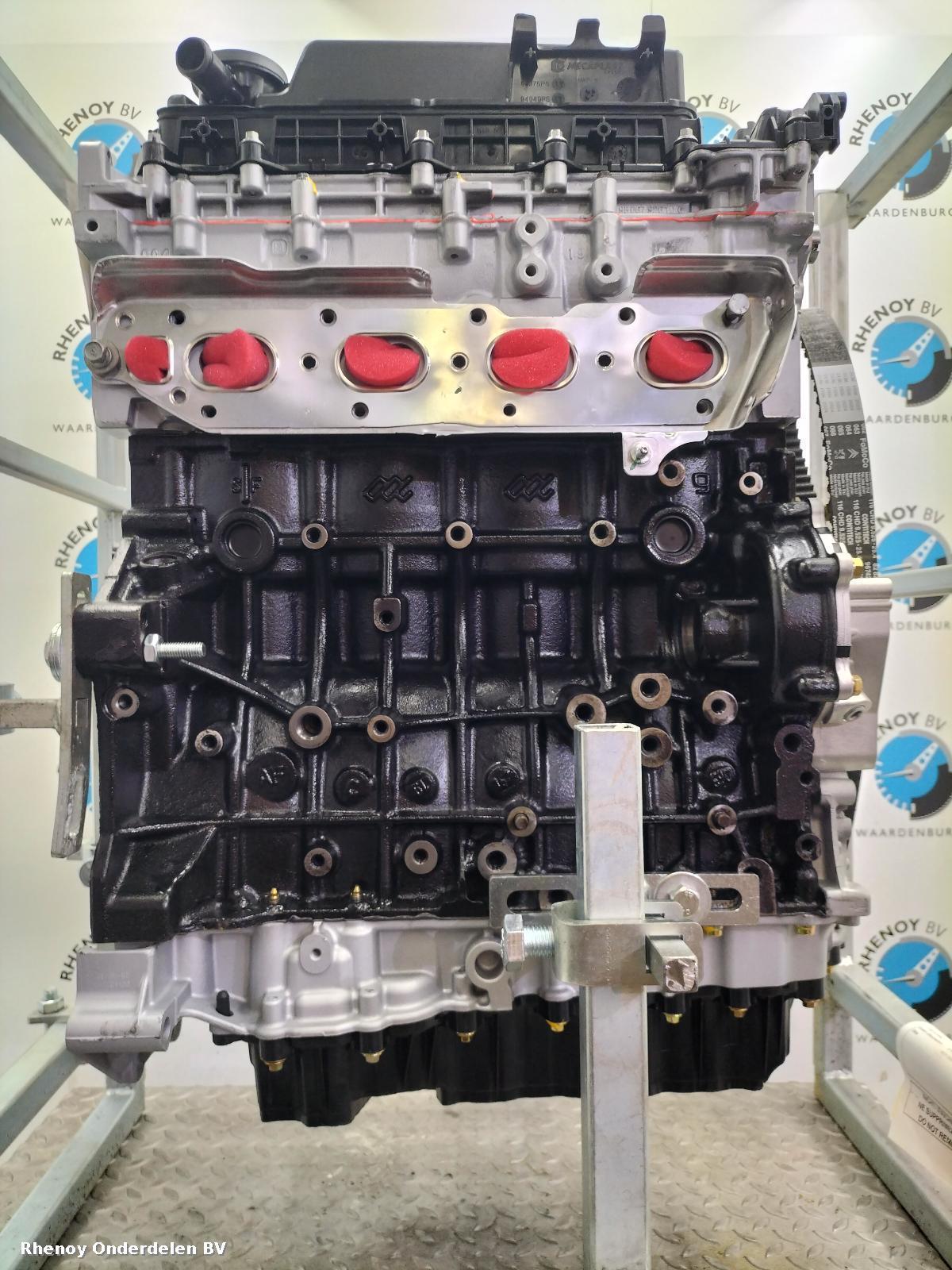 View Auto part Engine PEUGEOT 3008 2021