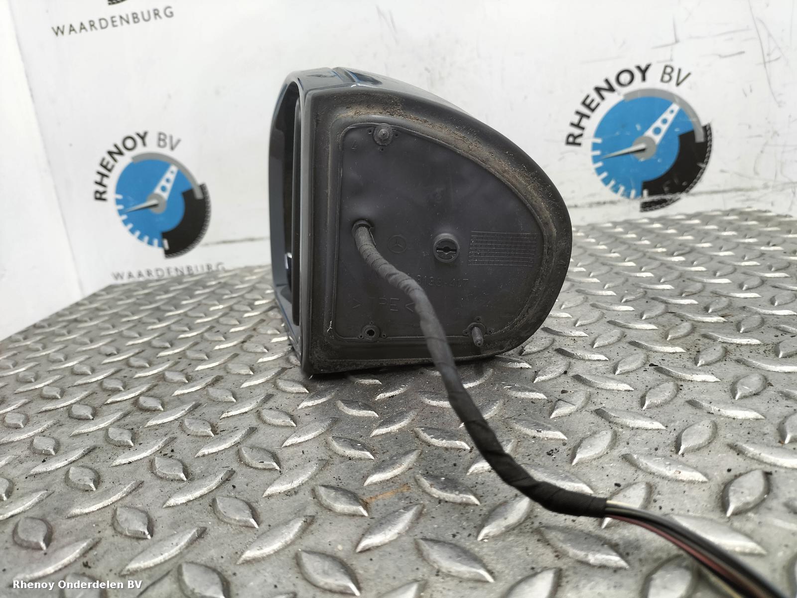 View Auto part SPIEGEL L MERCEDES C CLASS 2005