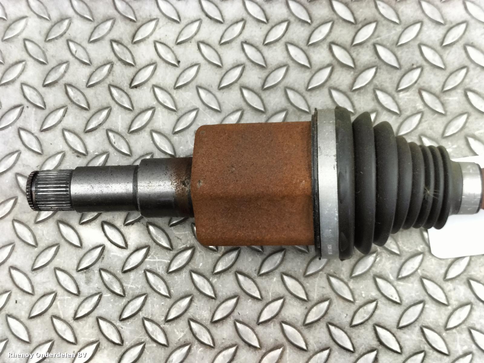 View Auto part AANDRIJFAS L FORD KUGA 2023