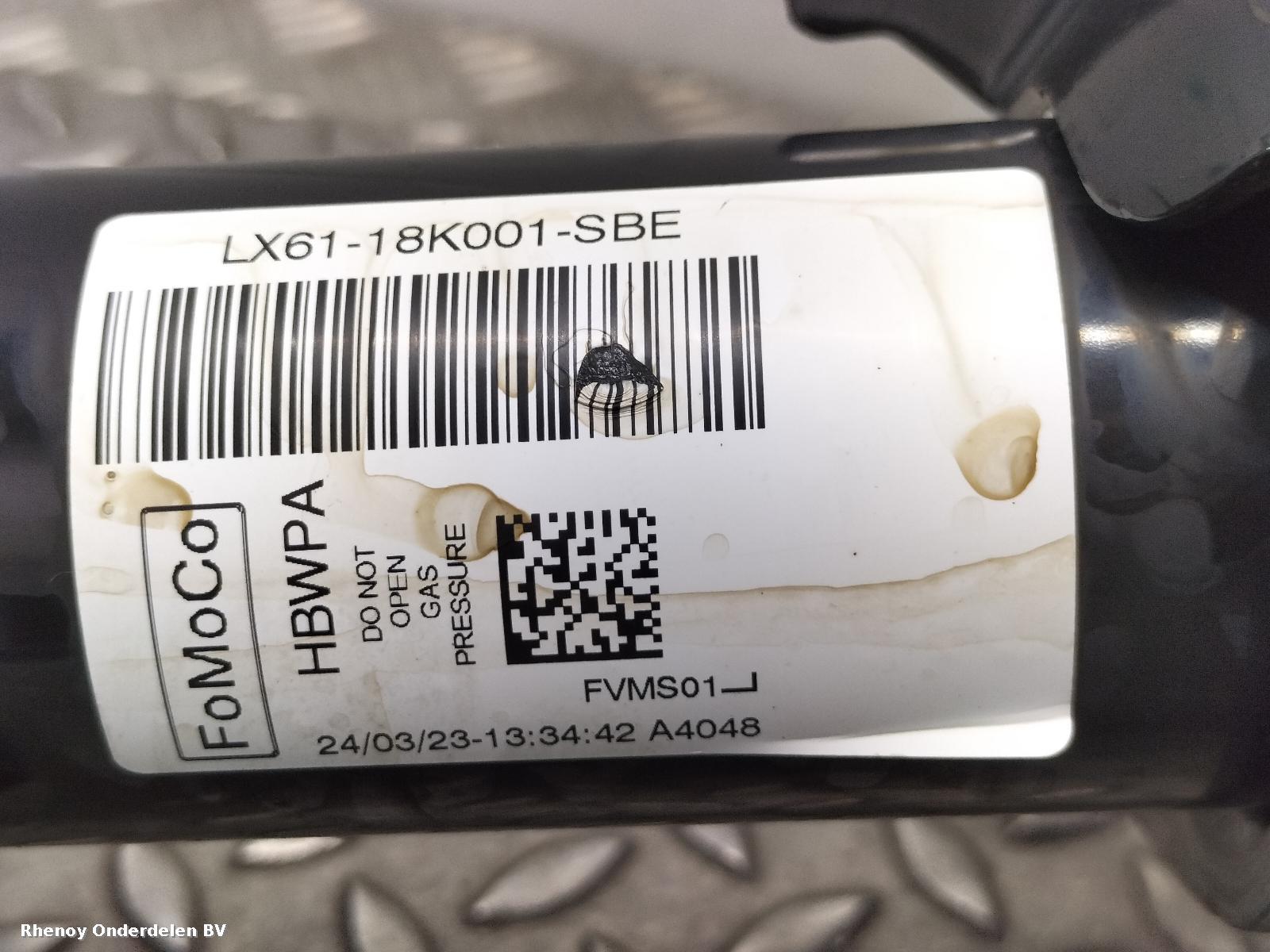 View Auto part VEERPOOT / SCHOKBREKER LV FORD KUGA 2023