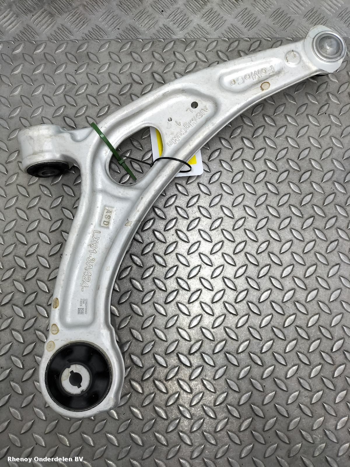 View Auto part DRAAGARM ONDER LV FORD KUGA 2023