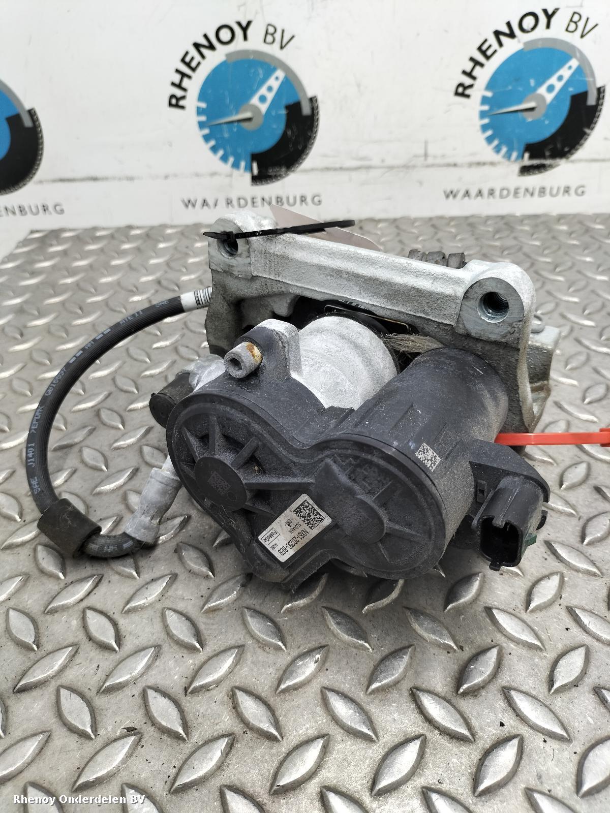 View Auto part REM KLAUW FORD KUGA 2023