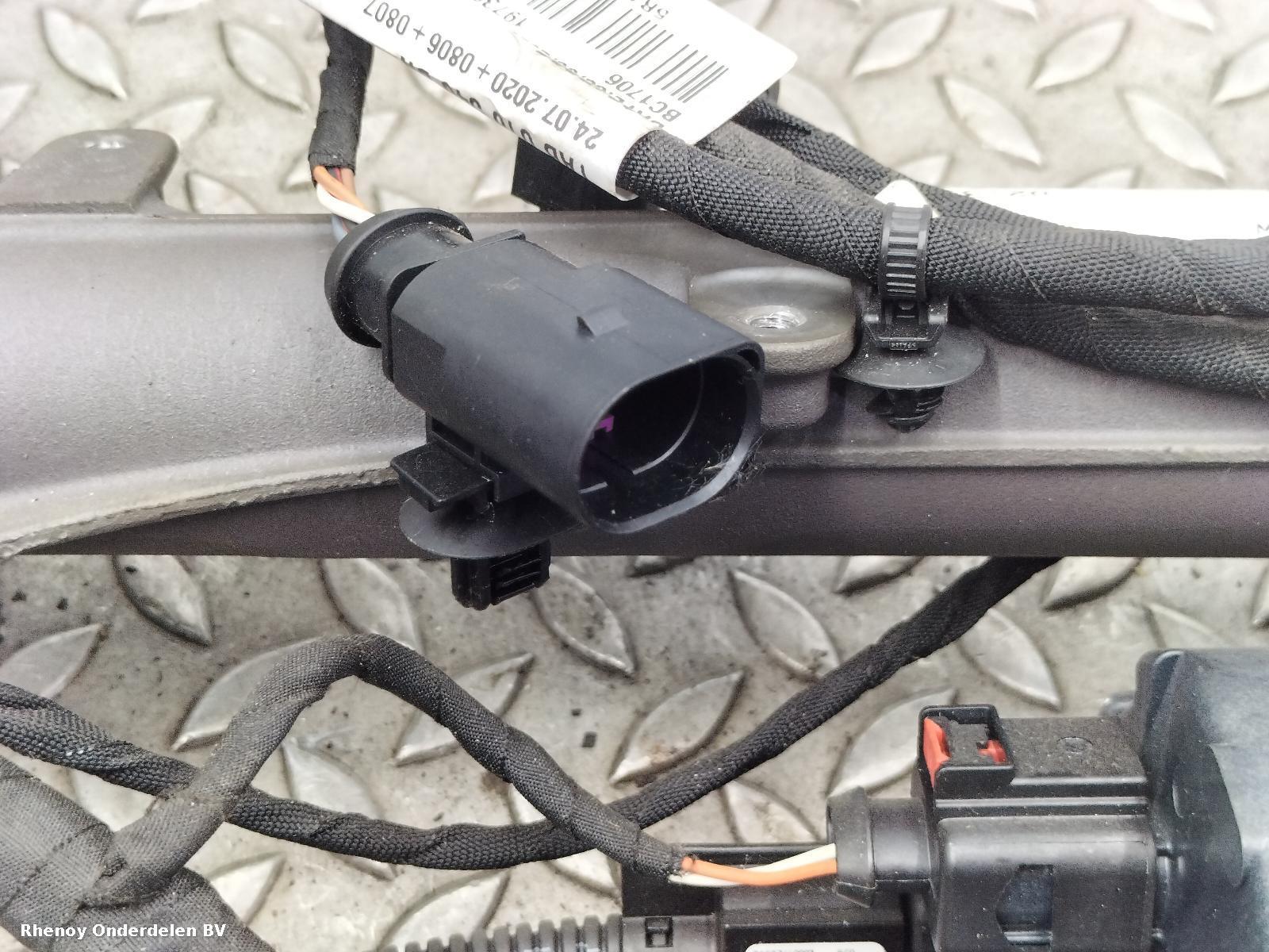 View Auto part STUURHUIS FORD TRANSIT CONNECT 2023