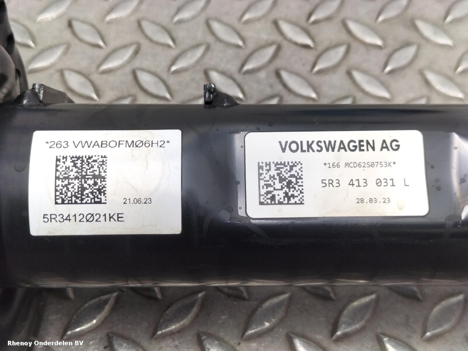 View Auto part VEERPOOT / SCHOKBREKER LV FORD TRANSIT CONNECT 2023