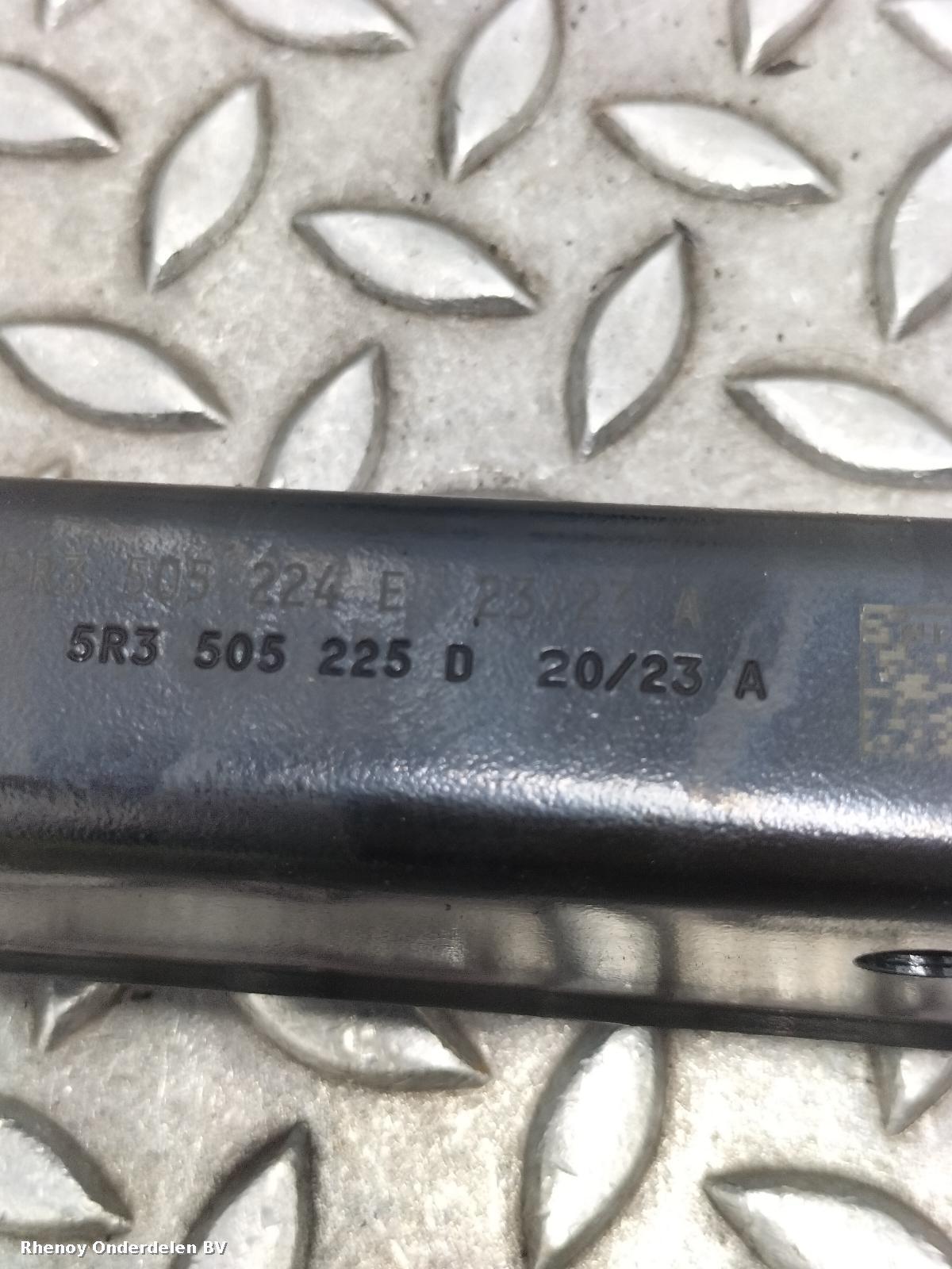 View Auto part DRAAGARM ONDER RA FORD TRANSIT CONNECT 2023