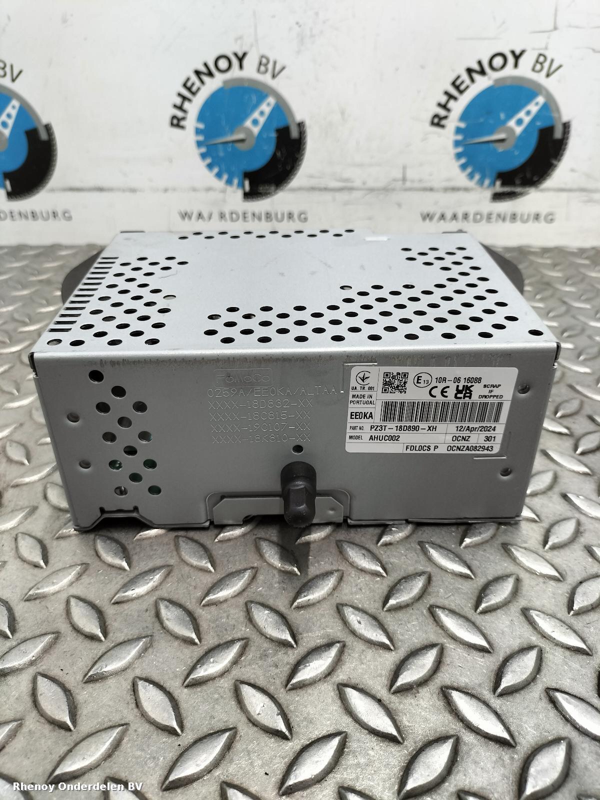 View Auto part NAVIGATIE FORD TRANSIT CUSTOM 2024