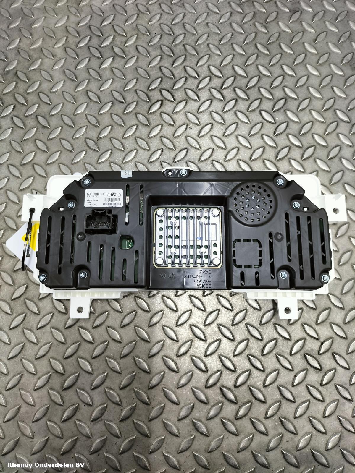 View Auto part KLOKKENPANEEL FORD TRANSIT CUSTOM 2024