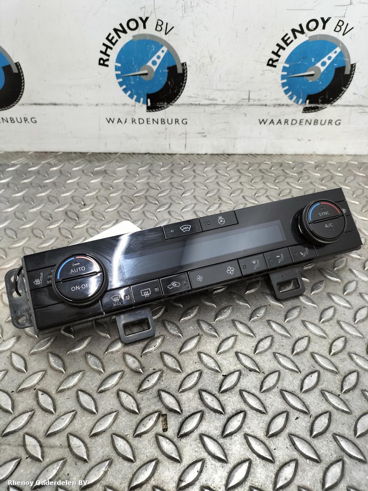 Bekijk Auto-onderdeel KACHEL BEDIENINGSPANEEL NISSAN QASHQAI 2025