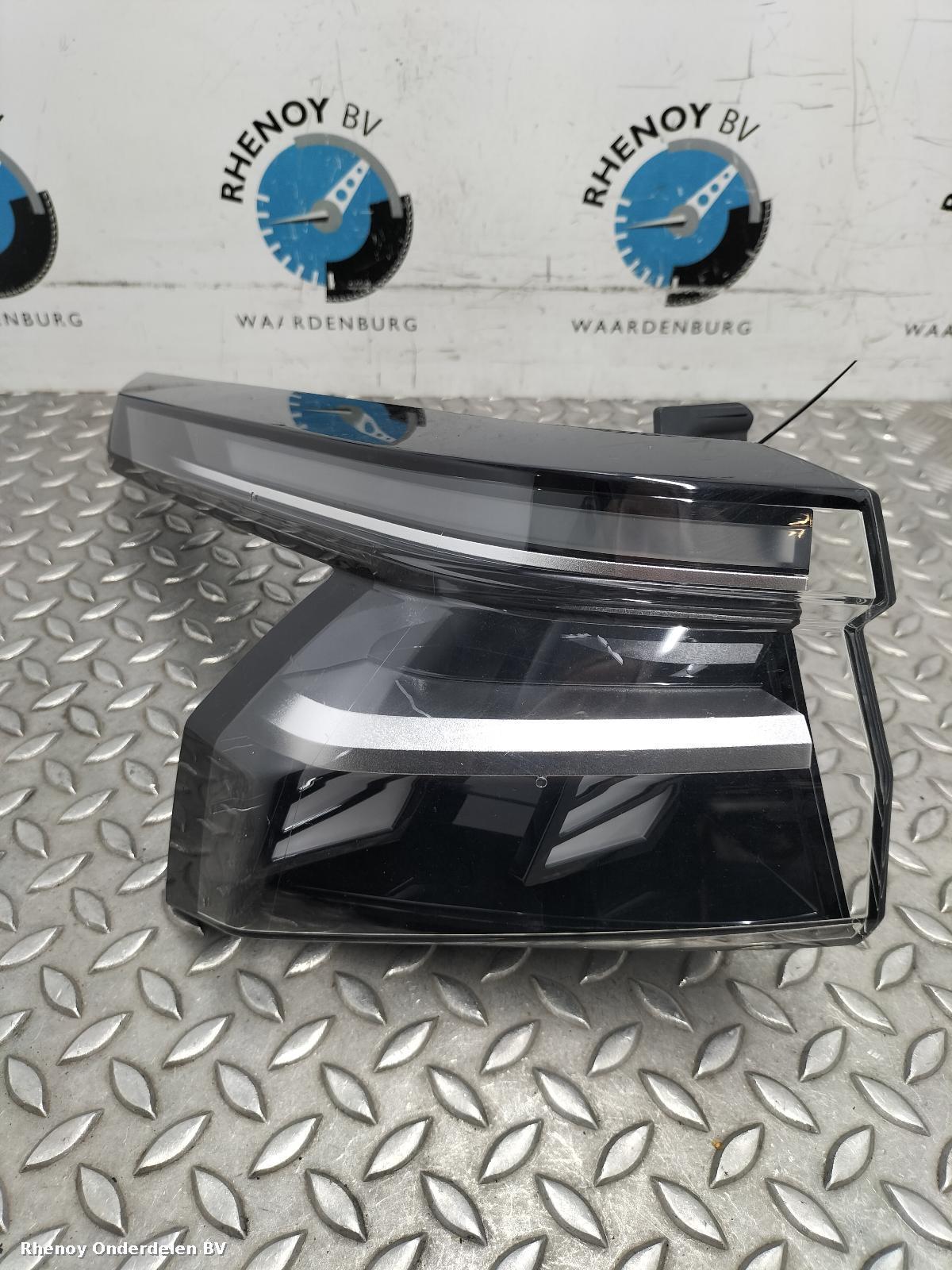 View Auto part L Taillight NISSAN QASHQAI 2025