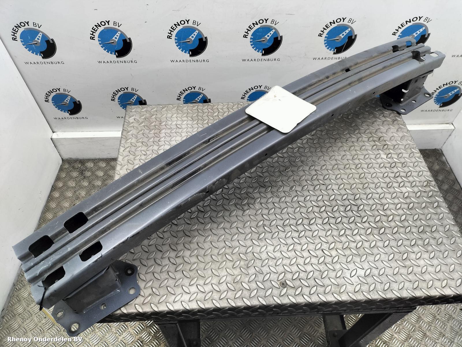 Bekijk Auto-onderdeel BUMPERBALK ACHTER NISSAN QASHQAI 2025