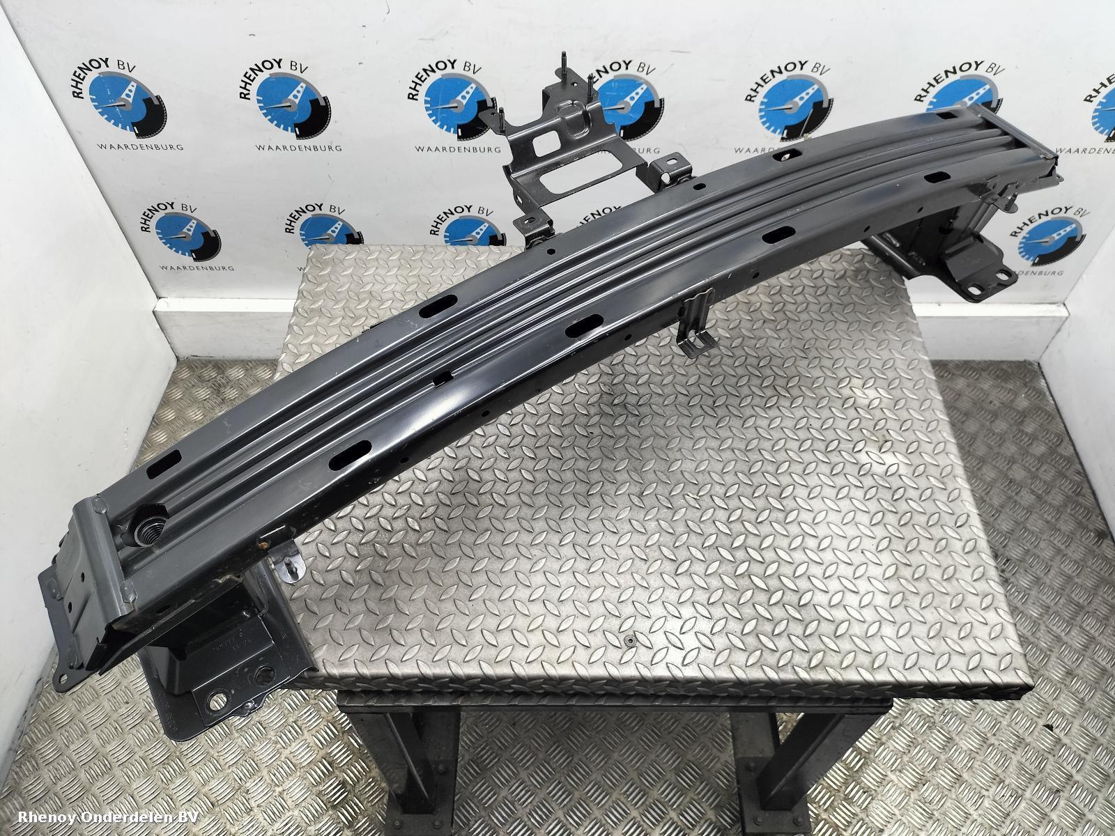 Bekijk Auto-onderdeel VOORBUMPER BALK NISSAN QASHQAI 2025