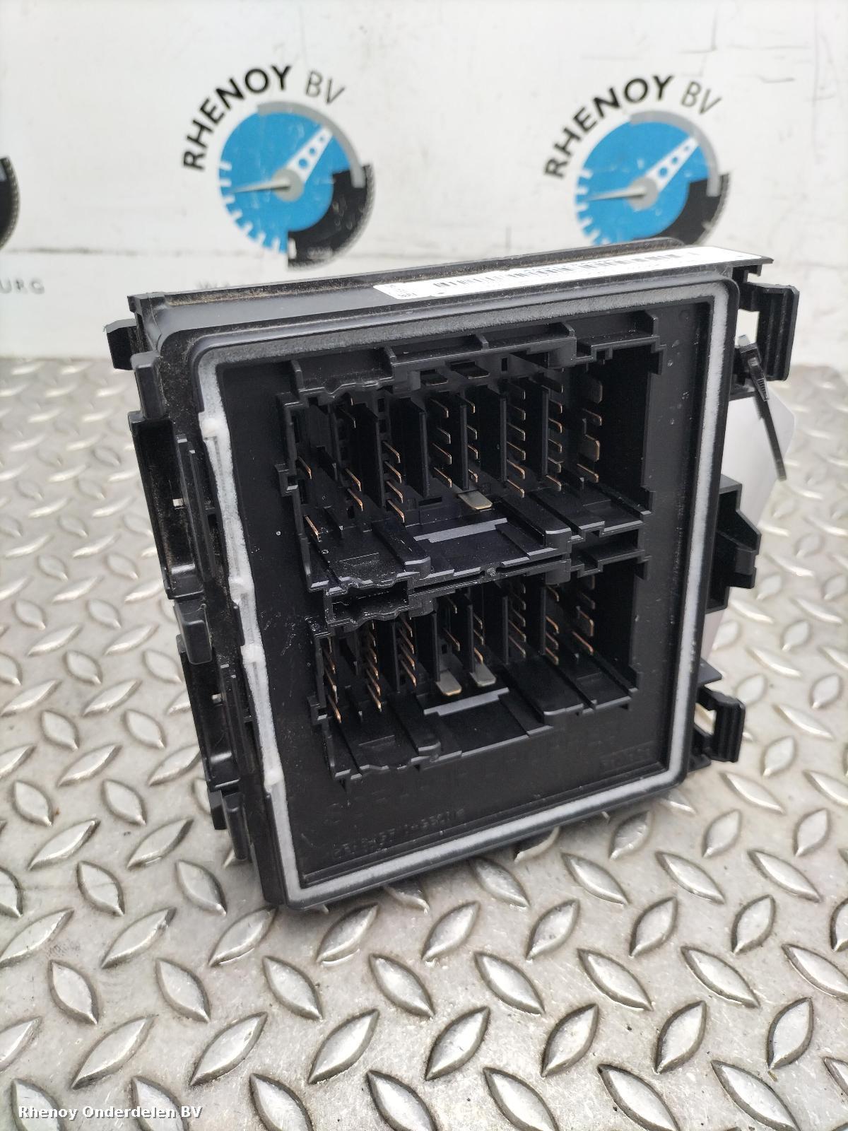 View Auto part Fuse Box FORD PUMA 2022