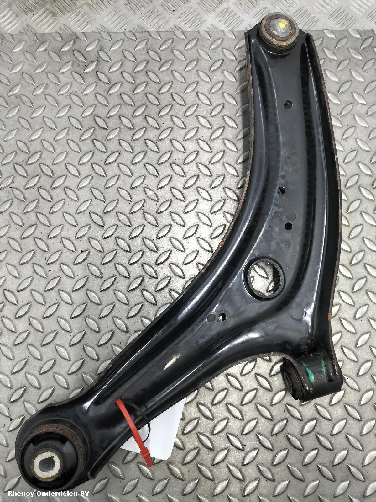 View Auto part DRAAGARM ONDER RV FORD PUMA 2022