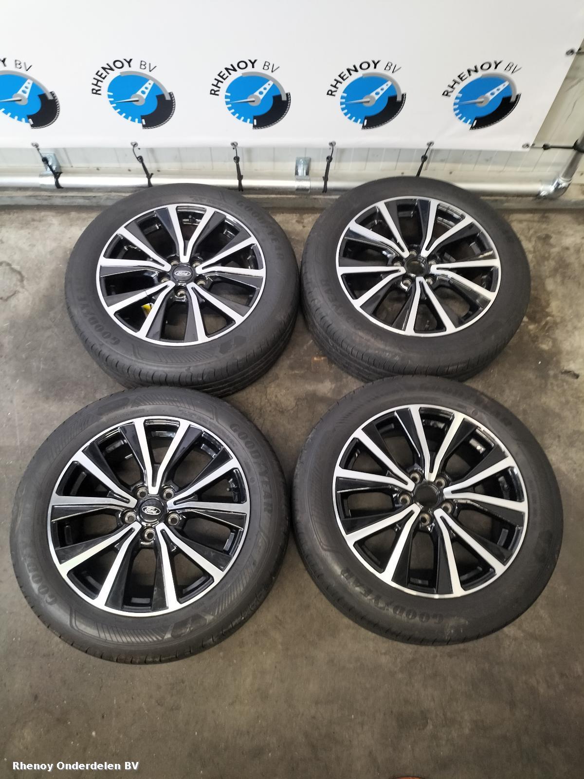 2022 FORD PUMA VELGEN SET View Auto part VELGEN SET FORD PUMA 2022