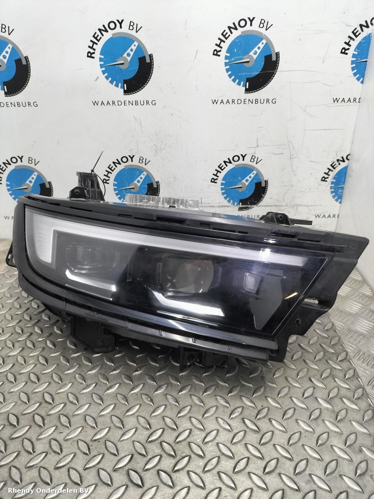 Bekijk Auto-onderdeel KOPLAMP R OPEL / VAUXHALL ASTRA 2024