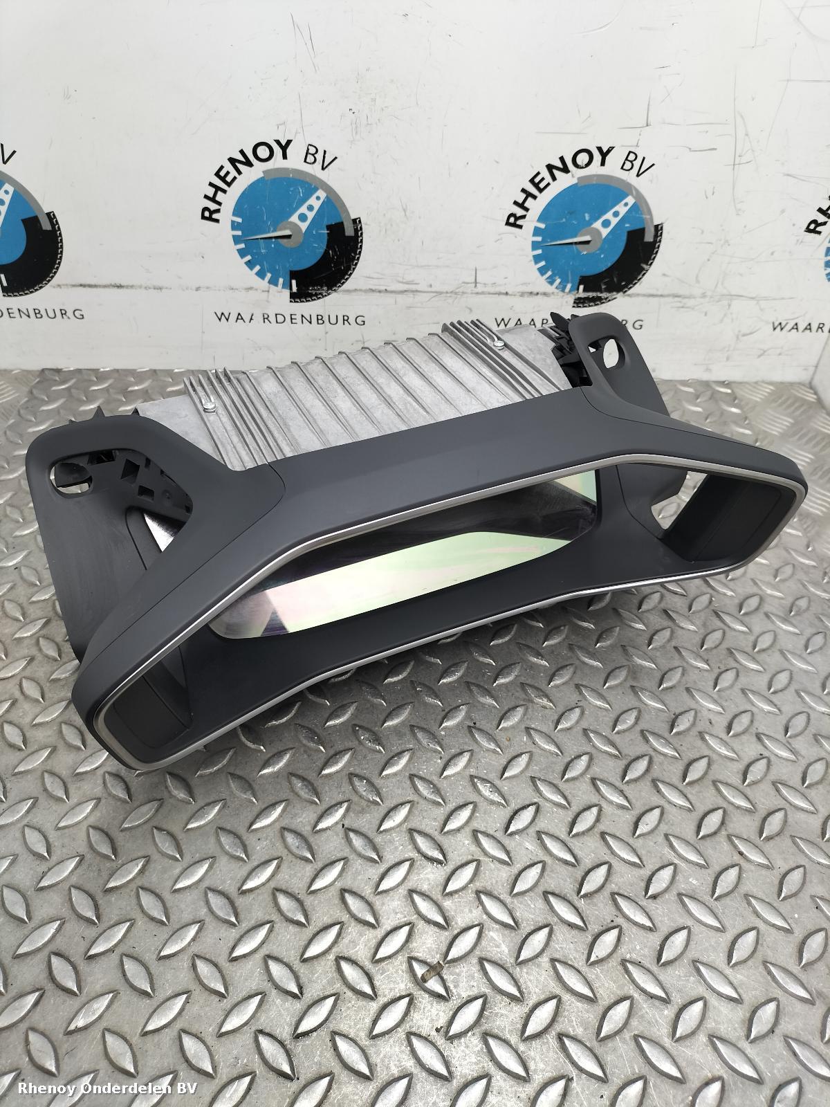 Bekijk Auto-onderdeel KLOKKENPANEEL PEUGEOT 208 2024