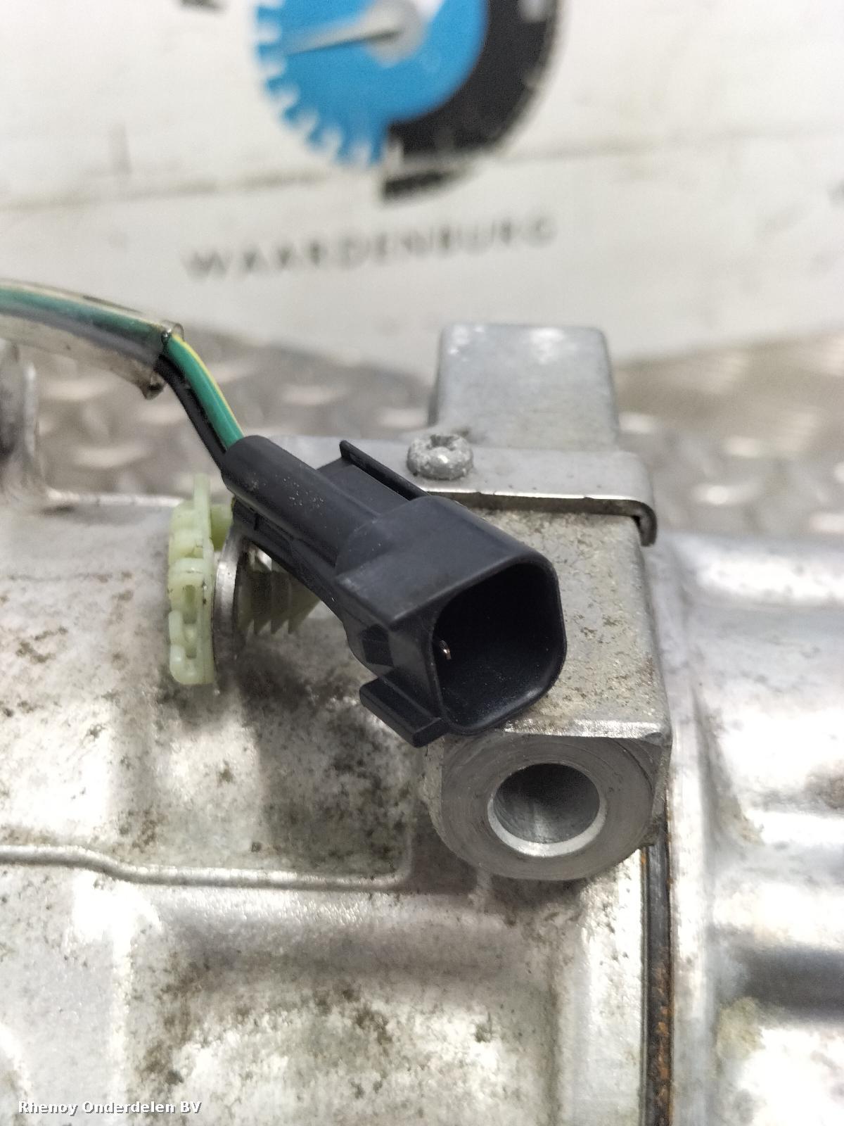 2013 LAND ROVER FREELANDER AIRCO COMPRESSOR / AIRCOPOMP View Auto part AIRCO COMPRESSOR / AIRCOPOMP LAND ROVER FREELANDER 2013