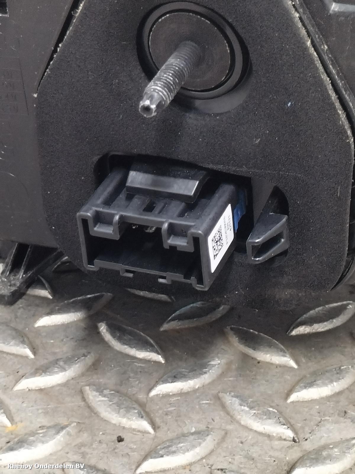 View Auto part ACHTERLICHT R PEUGEOT 208 2024