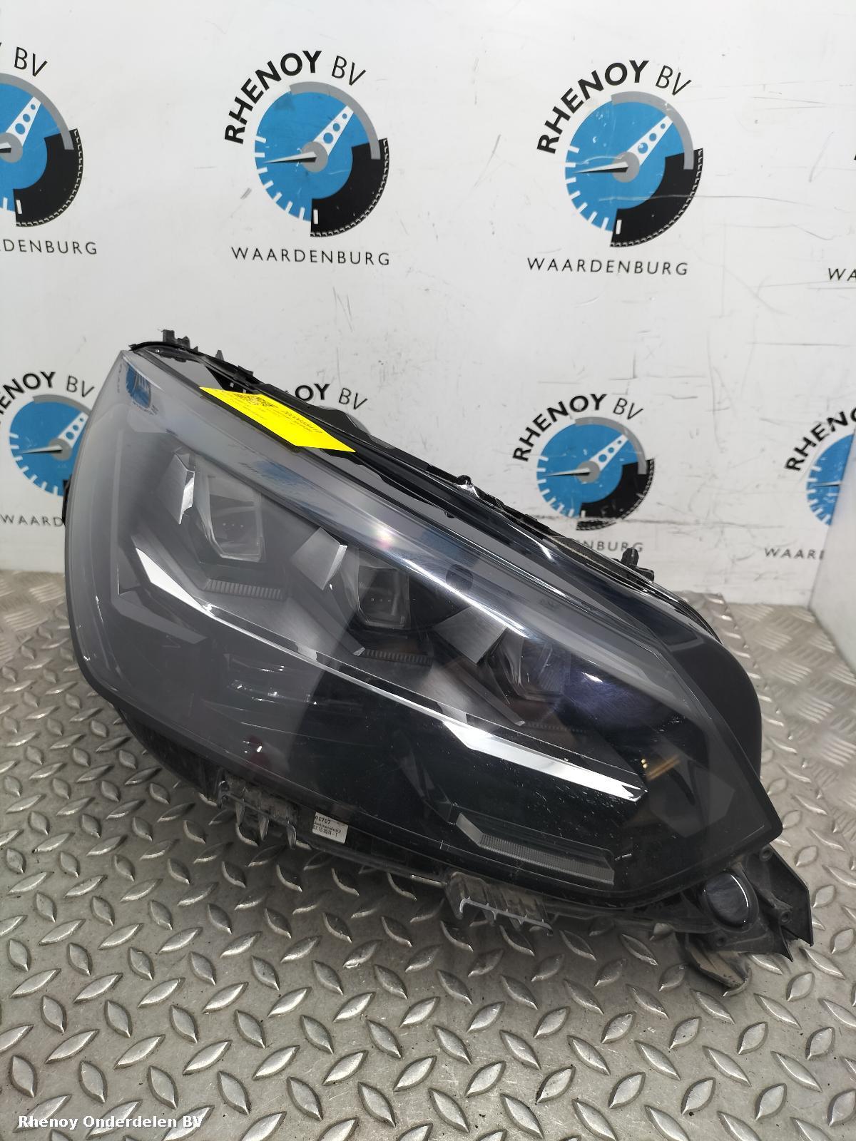 View Auto part R Headlamp PEUGEOT 208 2024