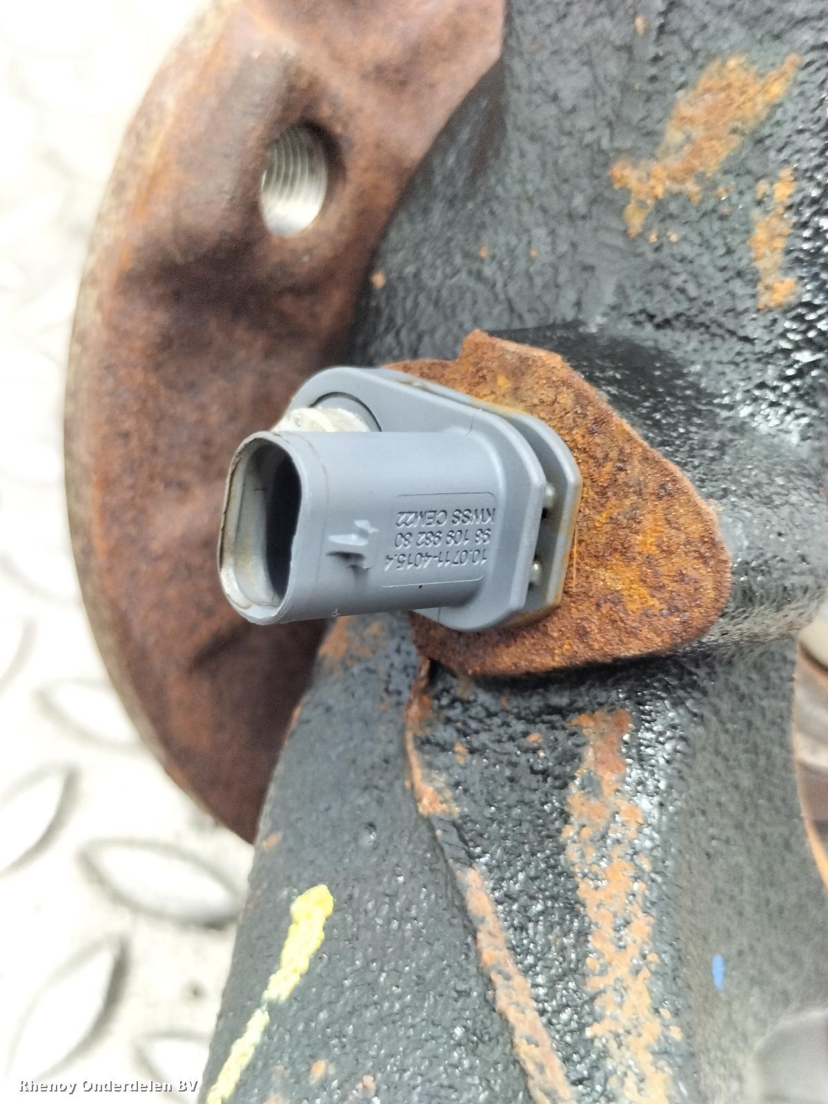 View Auto part RF Hub/Stub Axle Assembly PEUGEOT 208 2024