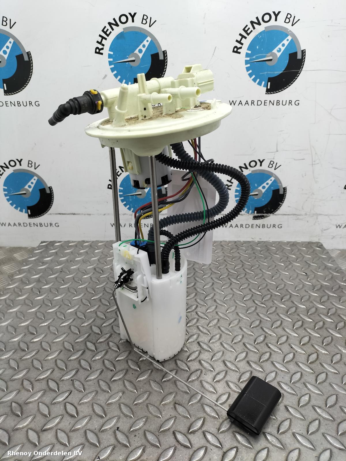 Bekijk Auto-onderdeel BRANDSTOF POMP (IN TANK)  FORD RANGER 2023