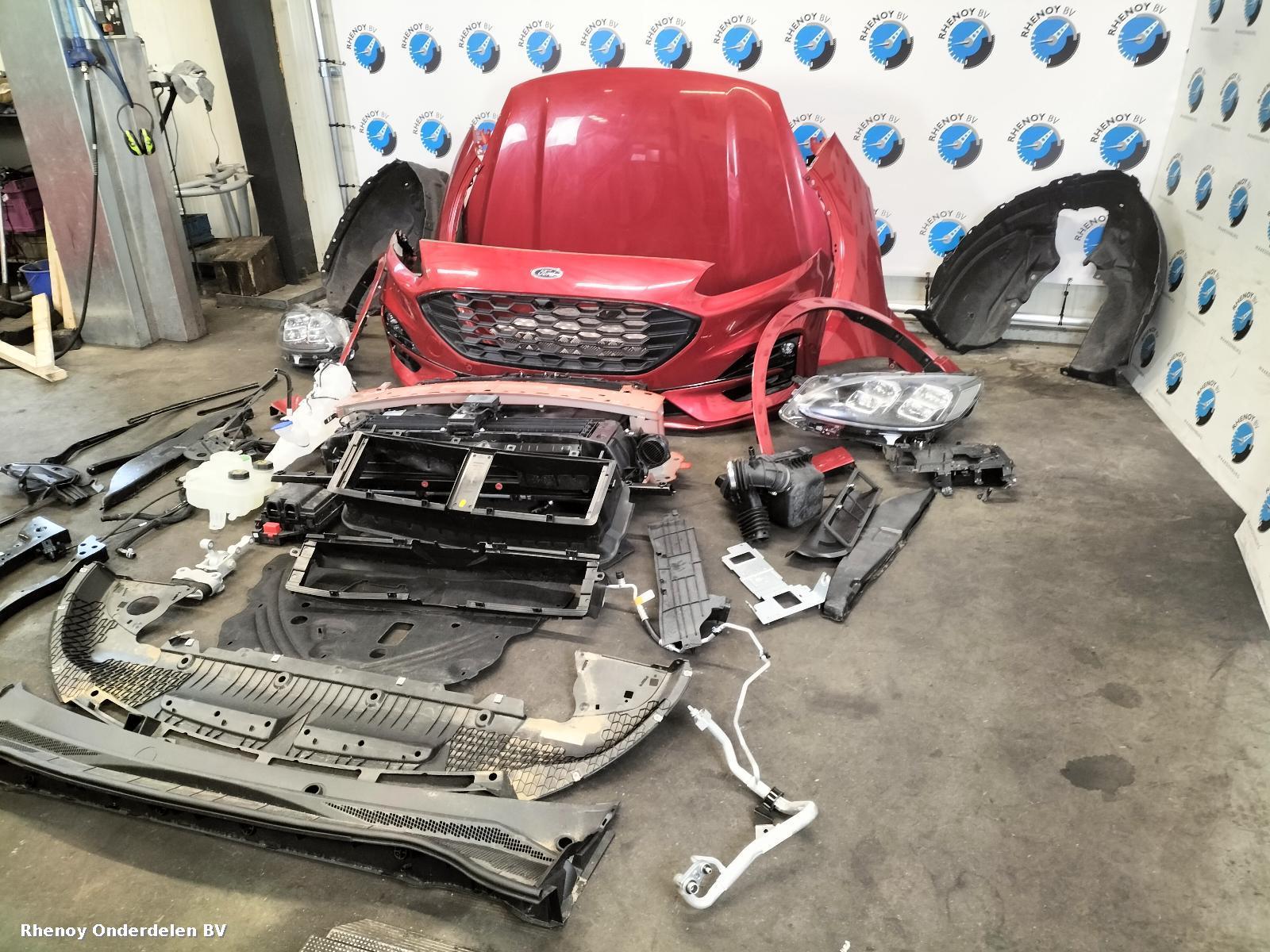 2023 FORD KUGA VOORKOP COMPLEET View Auto part VOORKOP COMPLEET FORD KUGA 2023