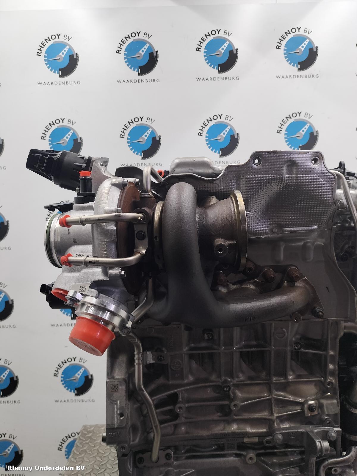 2022 VOLVO S60 Engine View Auto part Engine VOLVO S60 2022