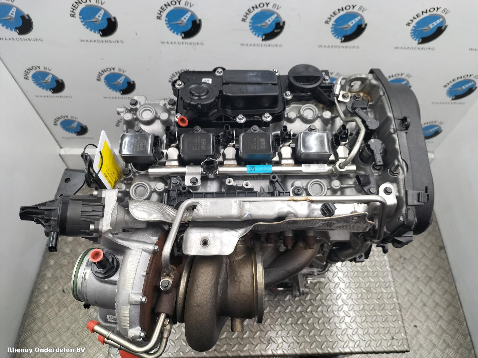 2022 VOLVO S60 Engine View Auto part Engine VOLVO S60 2022