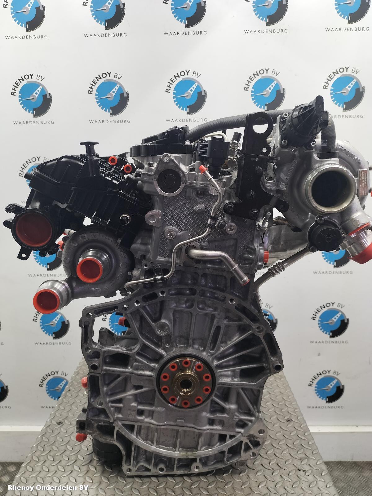 2022 VOLVO S60 Engine View Auto part Engine VOLVO S60 2022