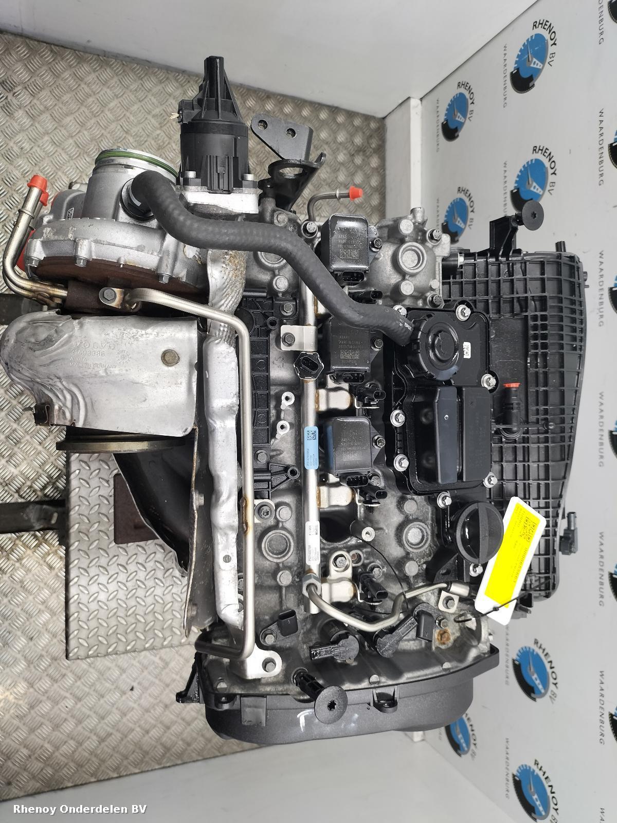 2022 VOLVO S60 Engine View Auto part Engine VOLVO S60 2022