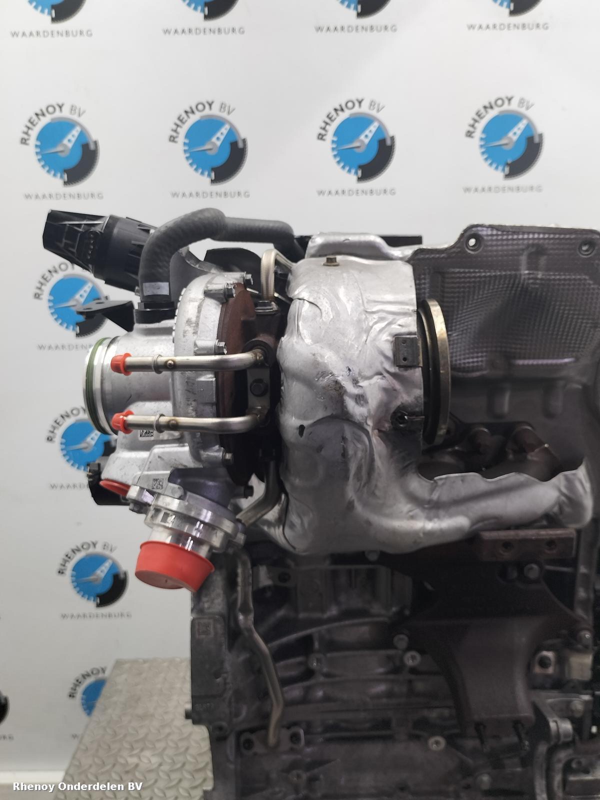 2022 VOLVO S60 Engine View Auto part Engine VOLVO S60 2022