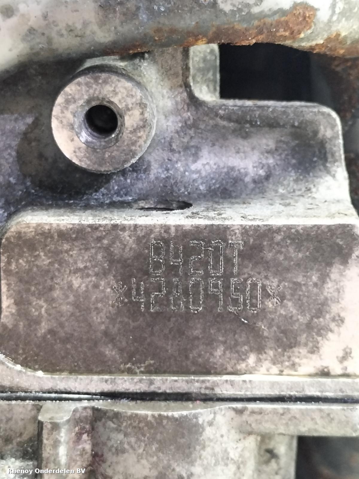 2022 VOLVO S60 Engine View Auto part Engine VOLVO S60 2022