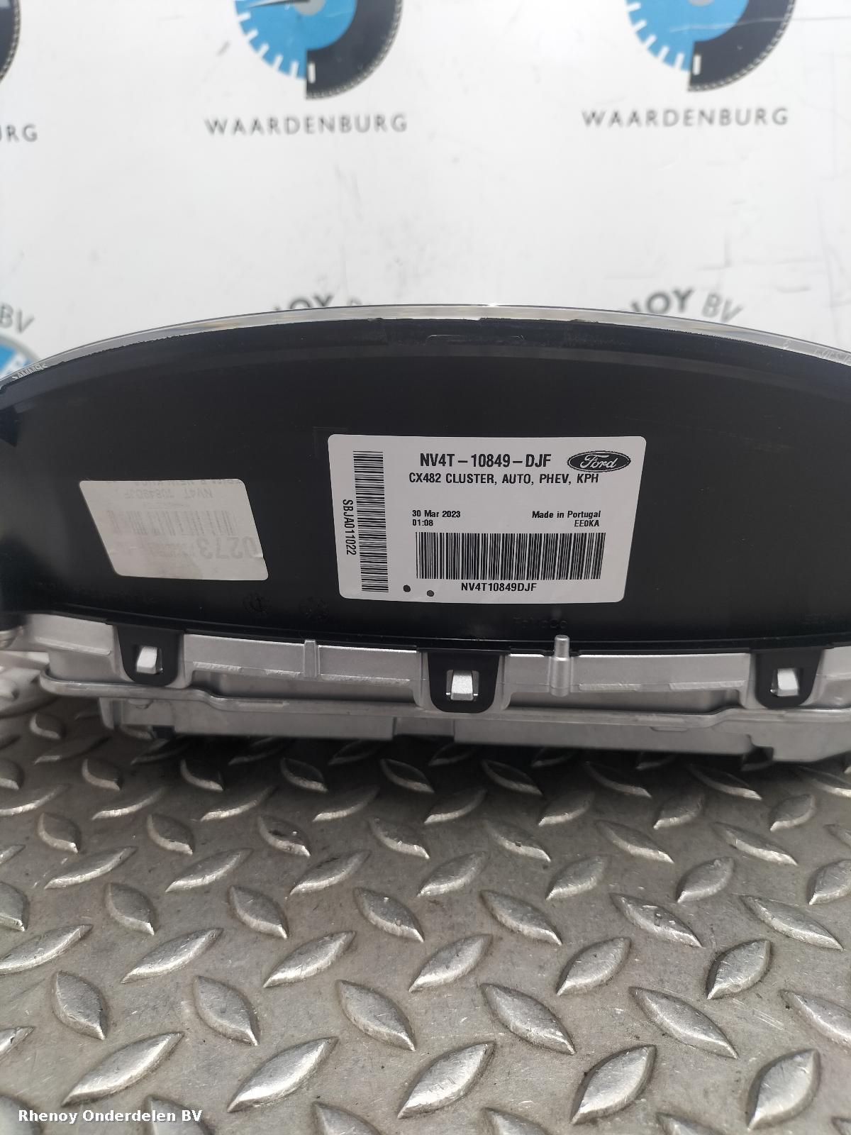 2023 FORD KUGA KLOKKENPANEEL View Auto part KLOKKENPANEEL FORD KUGA 2023