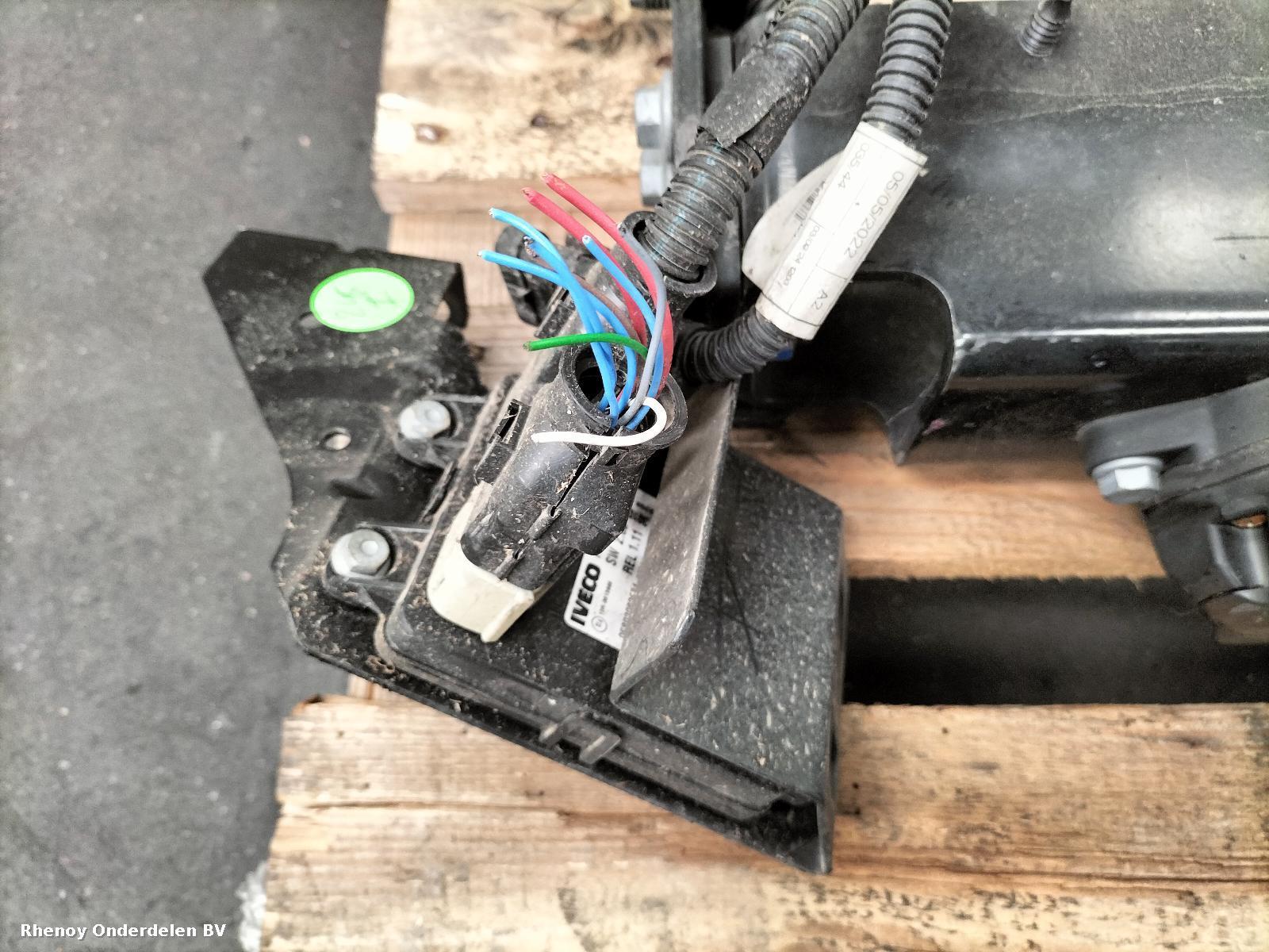 View Auto part Towbar IVECO DAILY 2024