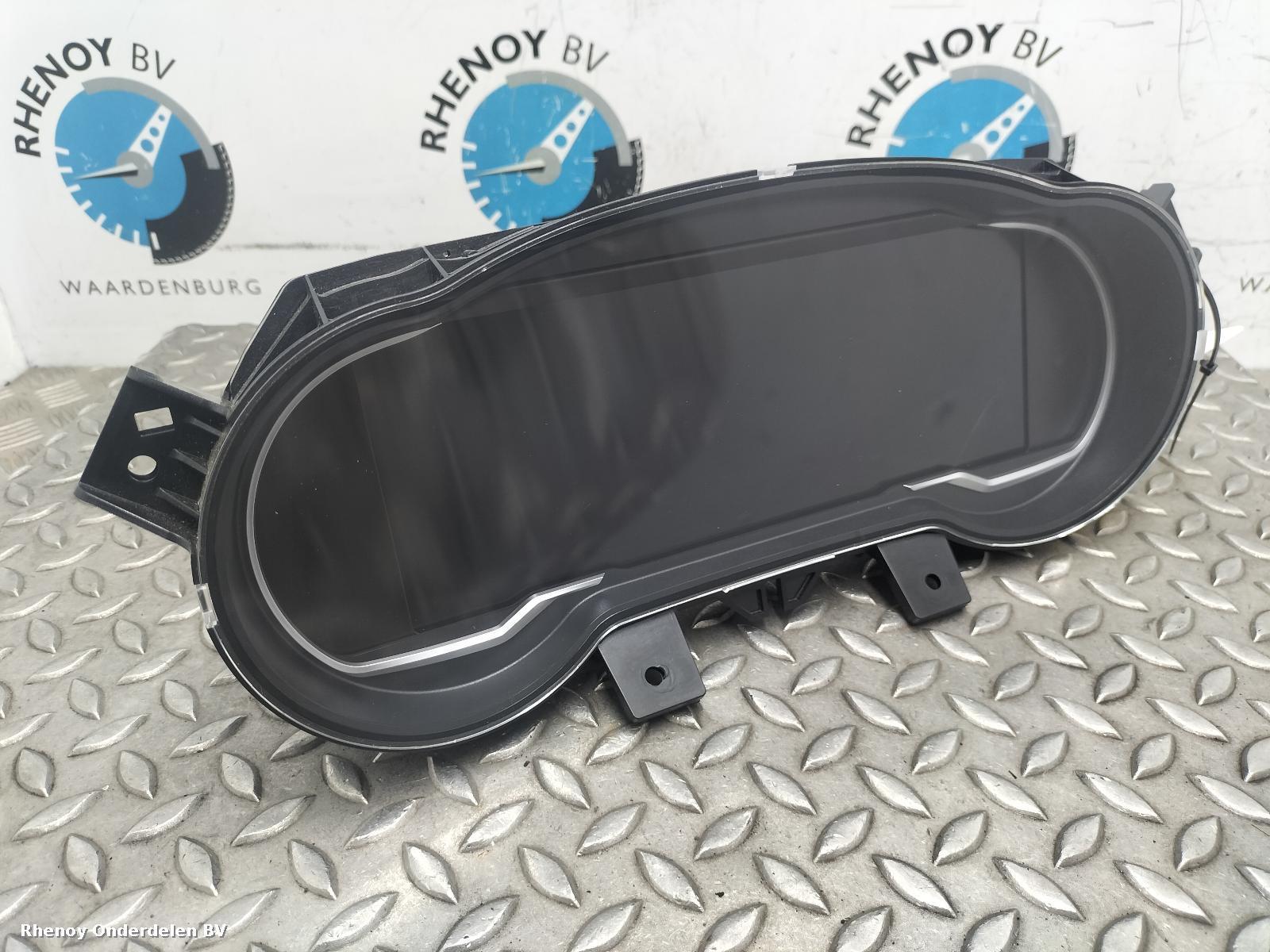 Bekijk Auto-onderdeel KLOKKENPANEEL IVECO DAILY 2024
