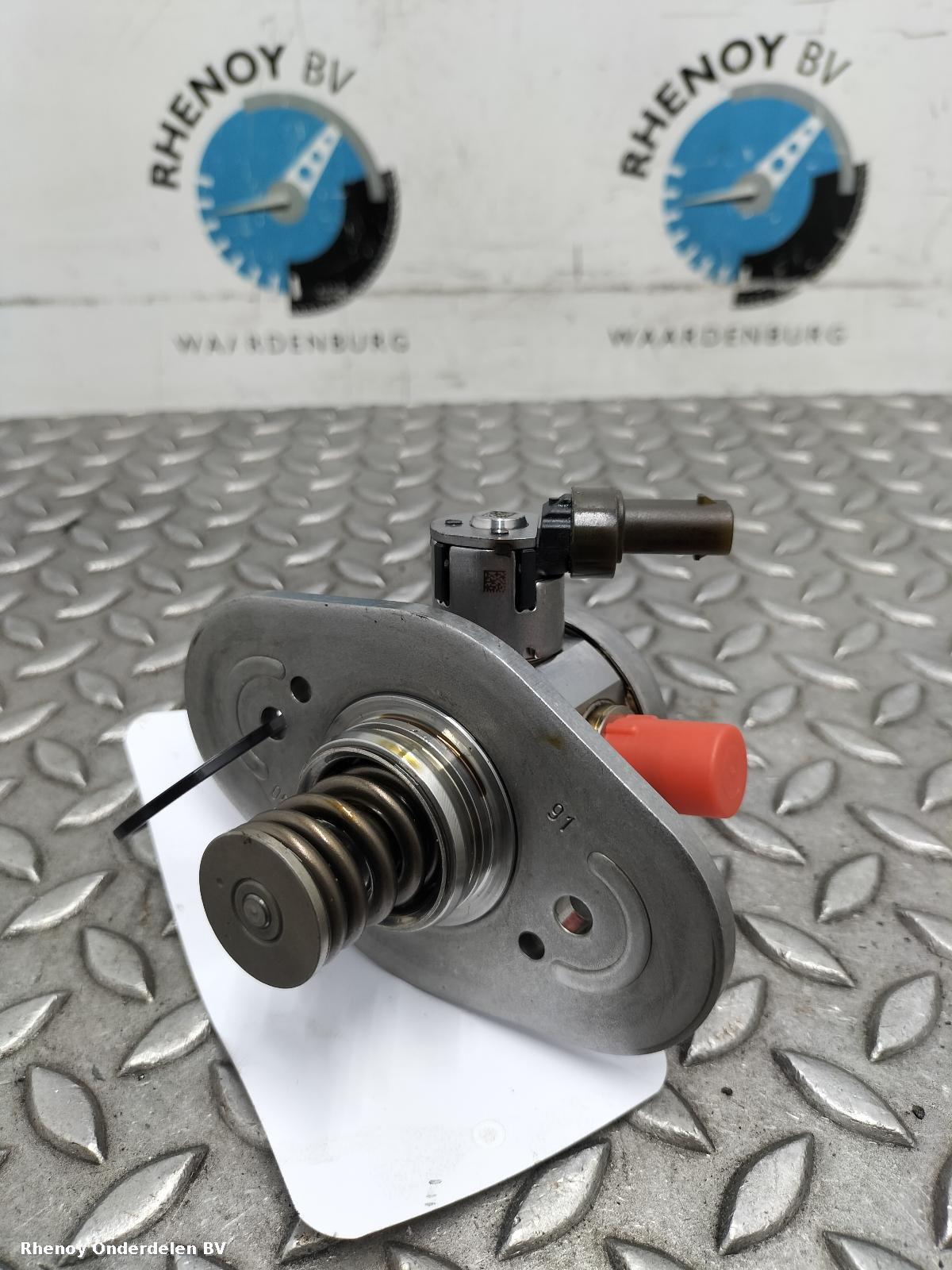 View Auto part Fuel Pump BMW 3 SERIES 2022