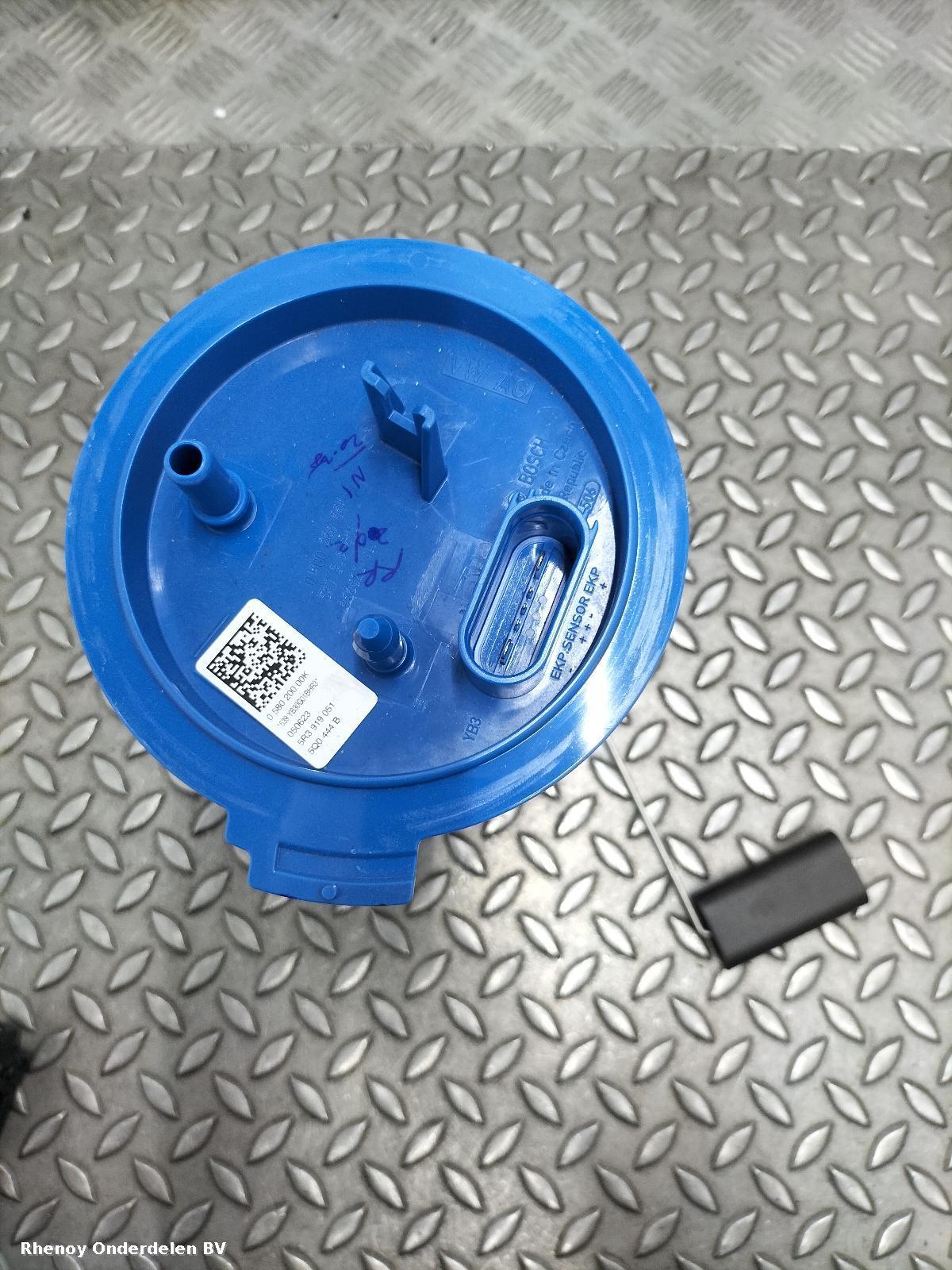 View Auto part BRANDSTOF POMP (IN TANK)  FORD TOURNEO CONNECT 2023