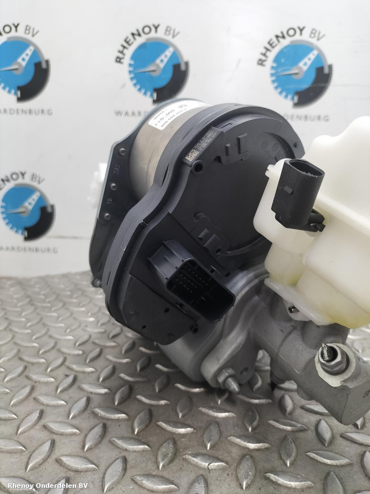 2023 FORD TOURNEO CONNECT REM BEKRACHTIGER View Auto part REM BEKRACHTIGER FORD TOURNEO CONNECT 2023
