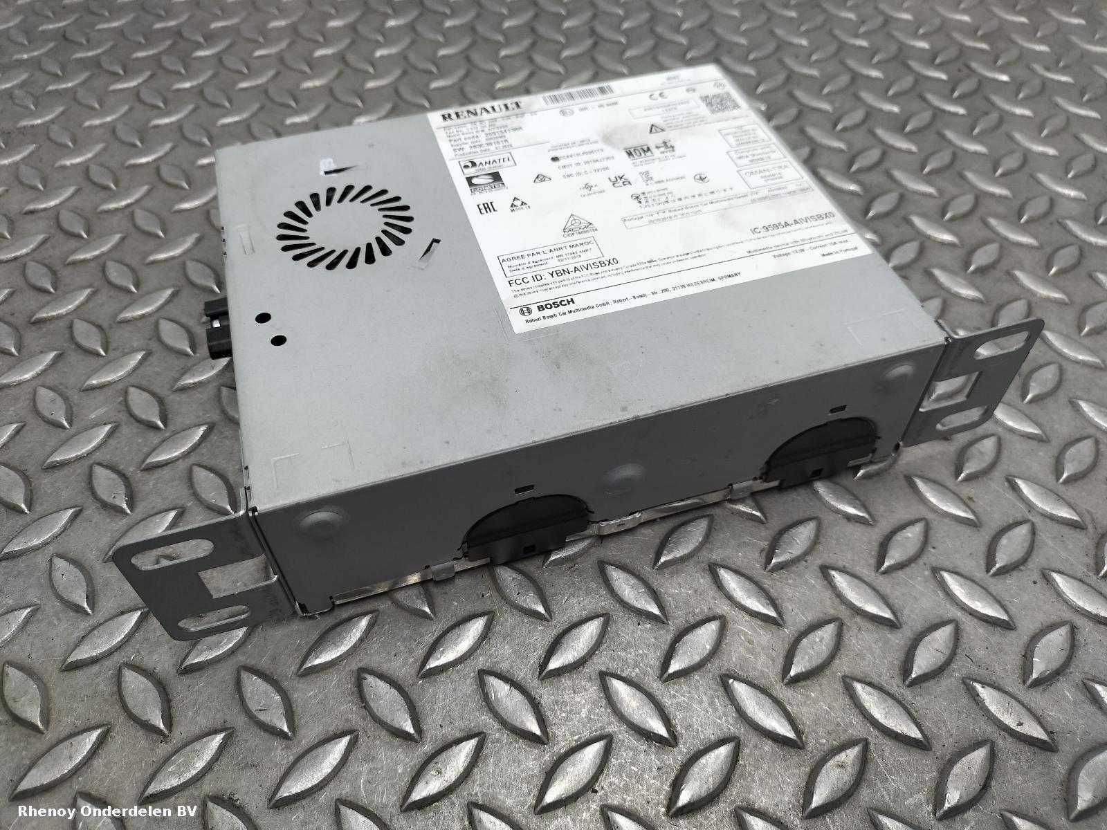 View Auto part NAVIGATIE RENAULT CAPTUR 2023