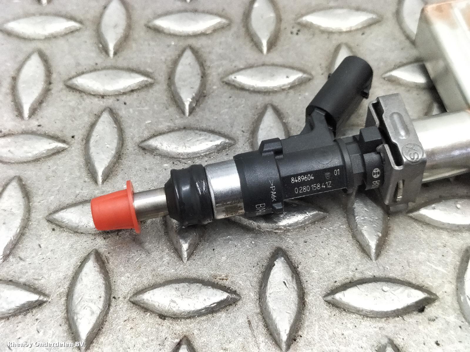 Bekijk Auto-onderdeel BRANDSTOF INJECTOR / VERSTUIVER BMW X1 2024
