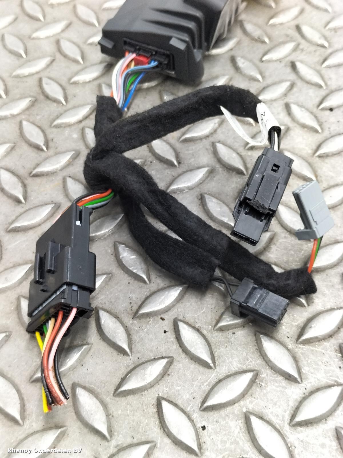 View Auto part CAMERA RENAULT CAPTUR 2024