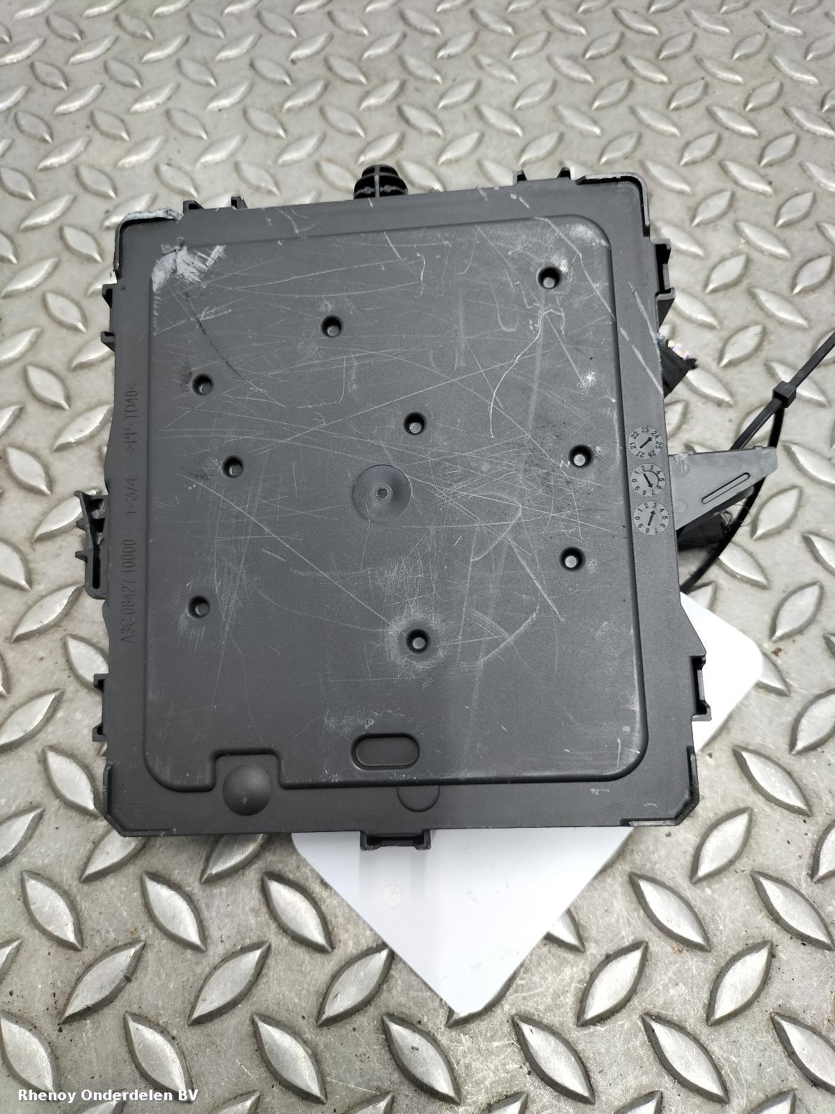 View Auto part COMPUTER ECU RENAULT CAPTUR 2024
