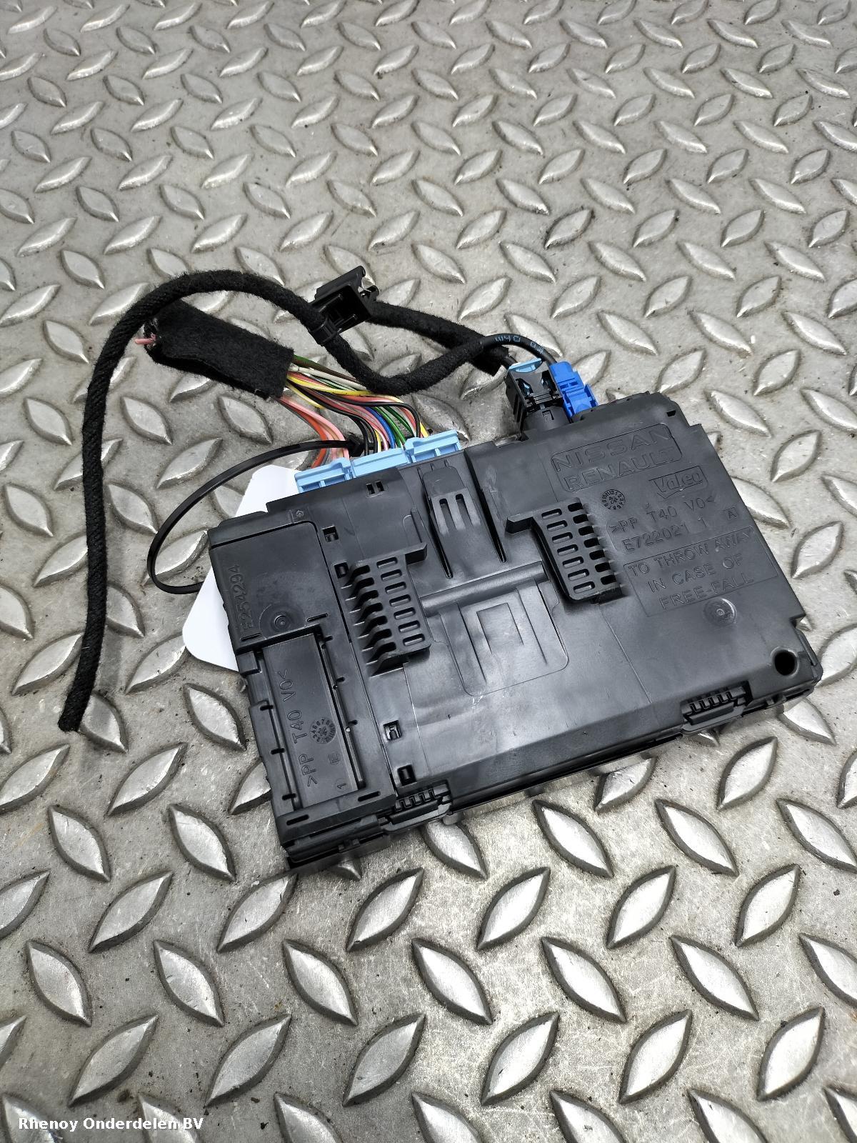View Auto part COMPUTER ECU RENAULT CAPTUR 2024