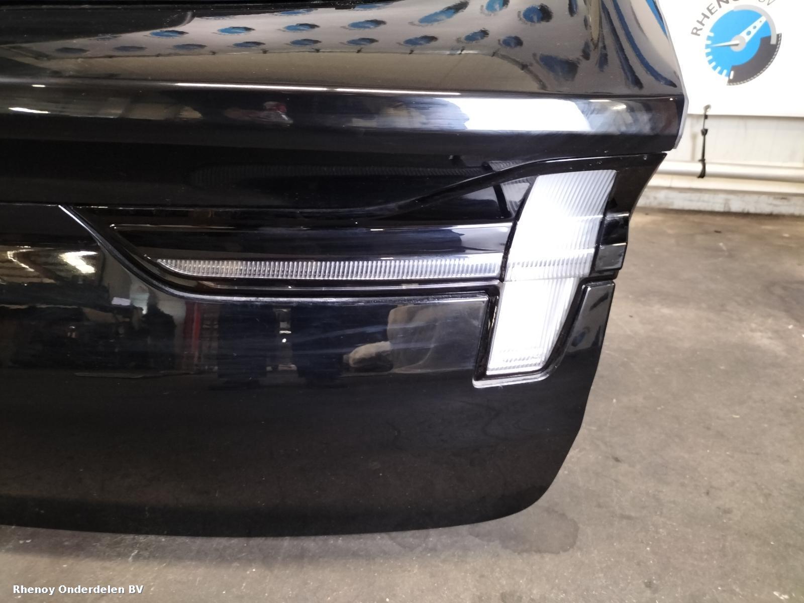 Bekijk Auto-onderdeel ACHTERLICHT R FORD MUSTANG SUV 2022