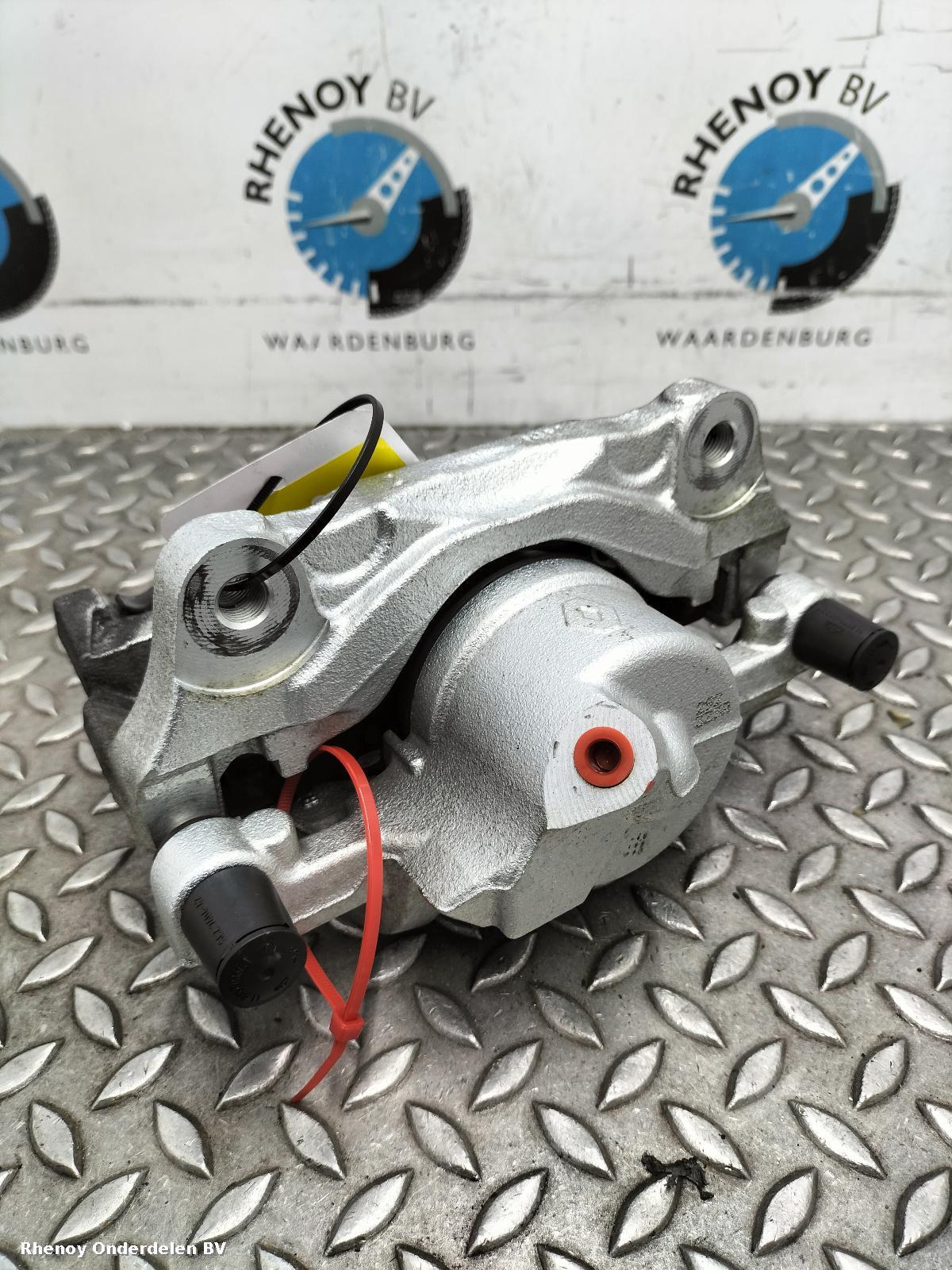 View Auto part REM KLAUW RENAULT 5 E-TECH 2025