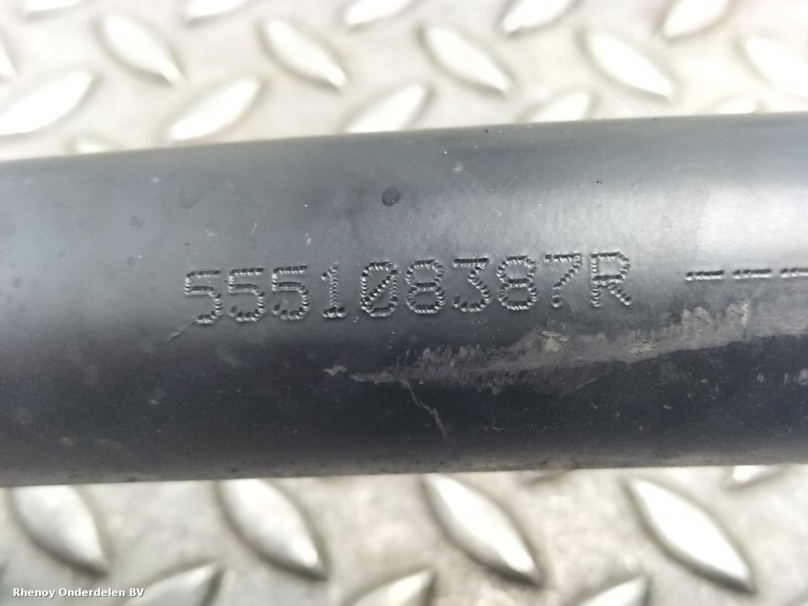 View Auto part DRAAGARM ONDER LA RENAULT 5 E-TECH 2025