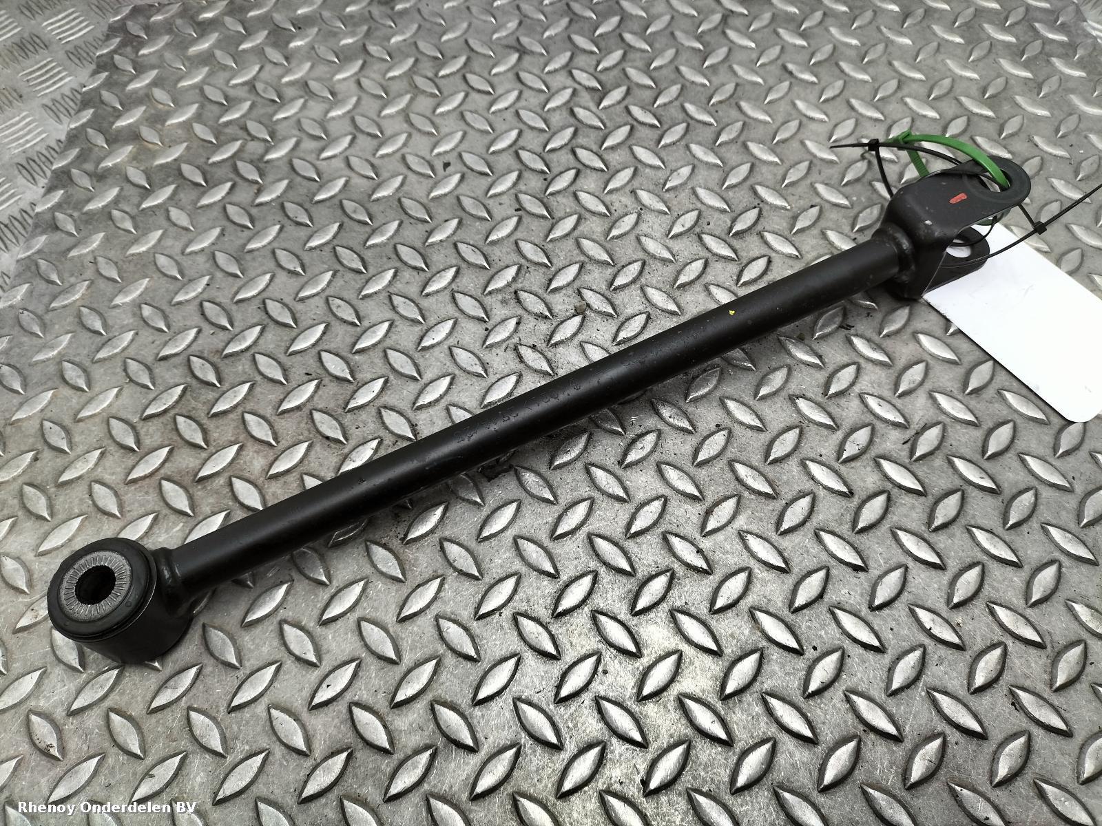 View Auto part DRAAGARM ONDER LA RENAULT 5 E-TECH 2025