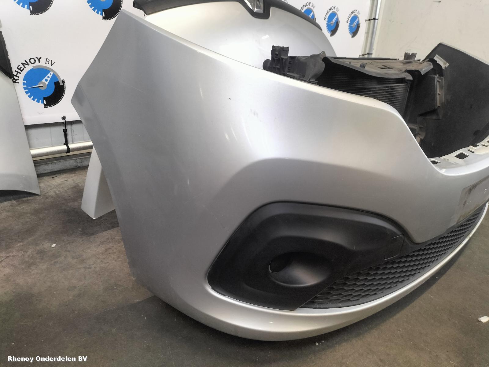 View Auto part VOORKOP COMPLEET RENAULT TRAFIC 2016